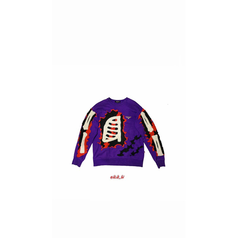 Reworked crewneck VETEZE