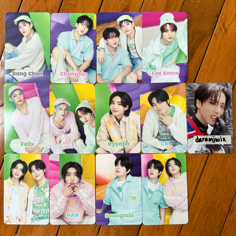 stray kids skz photocard calendar sg24 air-ful japan pc bang chan leeknow changbin hyunjin han jisun