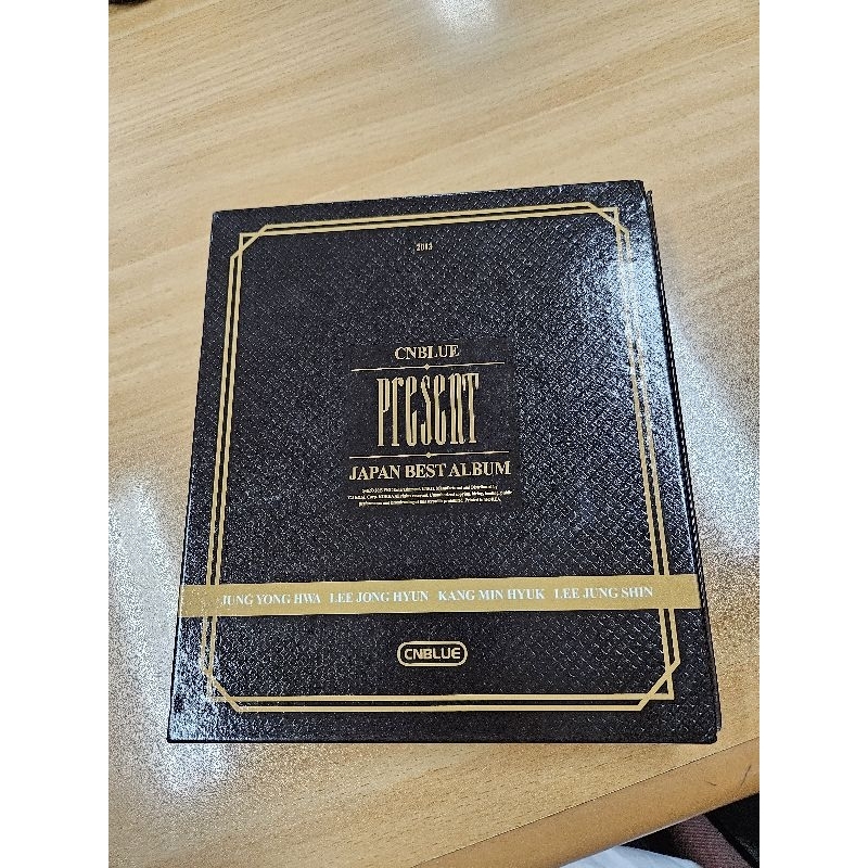 PRELOVED....CNBLUE JAPAN BEST ALBUM