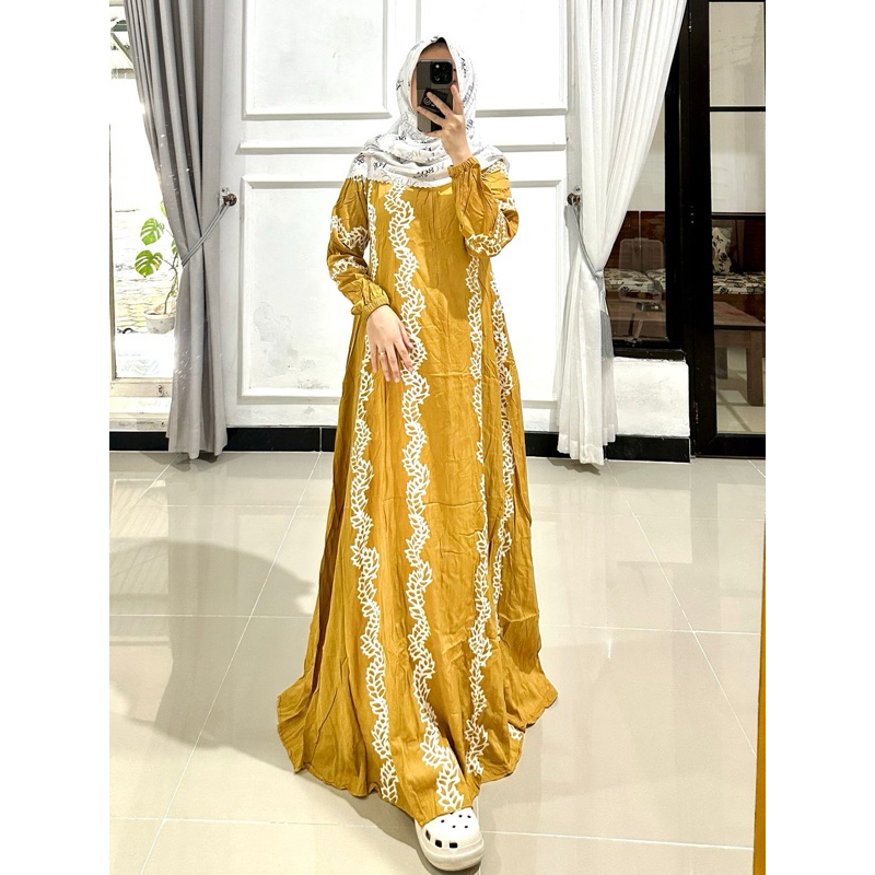 Twill Motif Dress By Sqa Gallery Original