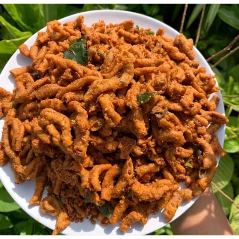 

Usus pedas daun jeruk/usus Krispi 1kg/kripik usus/keripik usus