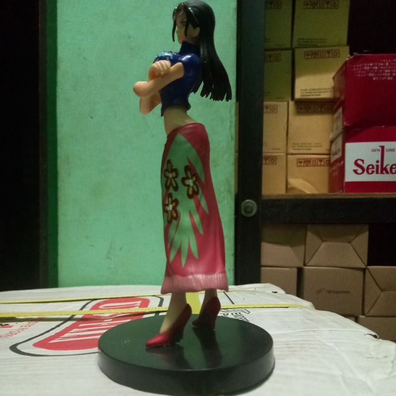 action figure nico robin