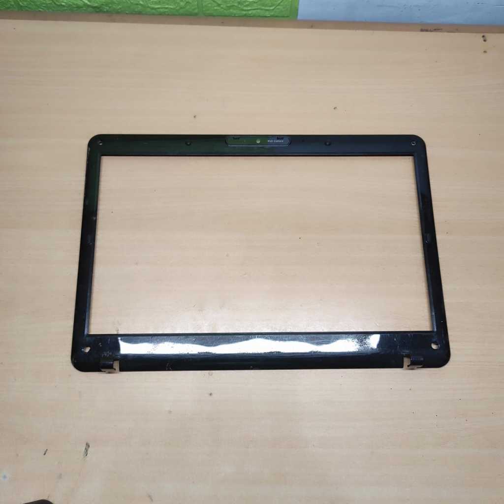 Kesing Casing Frame LCD LED Laptop Toshiba Satellite L510