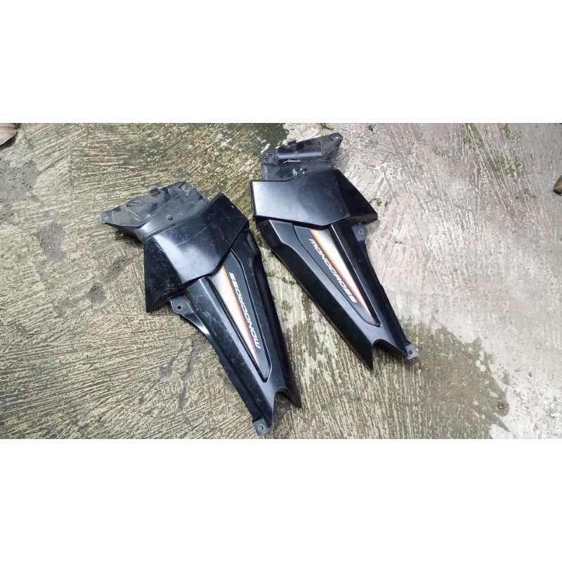 cover tutup aki yamaha byson original