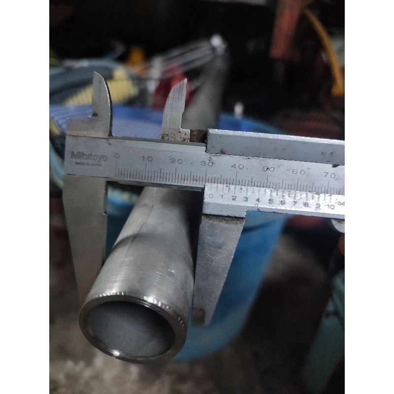 pipa stainless seamless od 32mm tebal 2.5mmx70cm