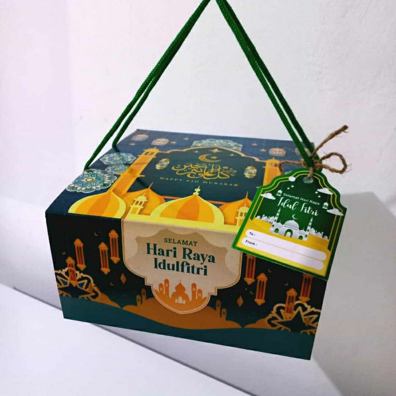 

Hampers Idul Fitri Paket Es Lilin isi 25 pcs Kemasan Baru
