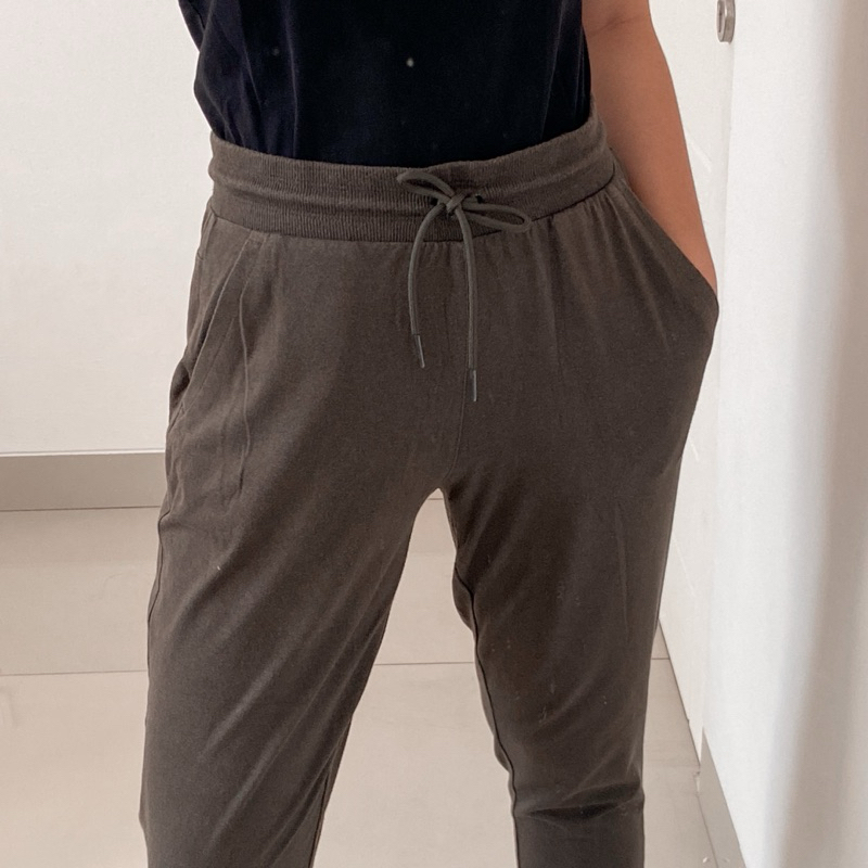 The Second Haven - Tory Jogger Pants
