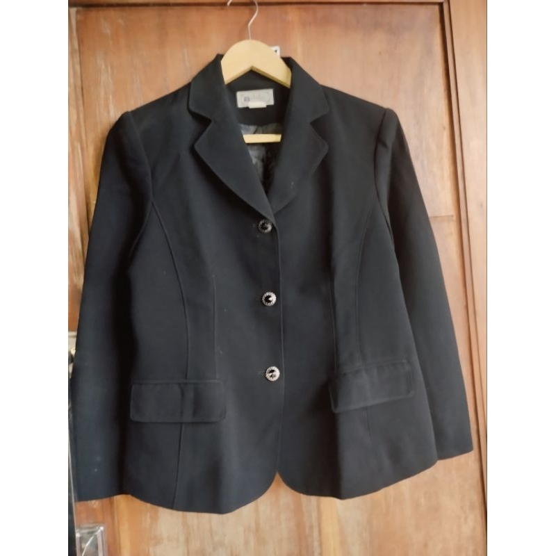 BLAZER HITAM PEKAT LD 100