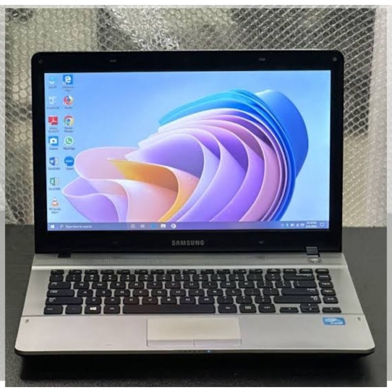 laptop samsung a60 ram 8GB rom450 GB