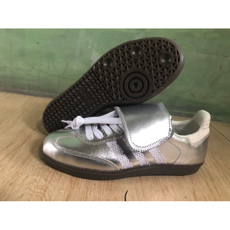 CUSTOM ADIDAS SAMBA WALES BONNER