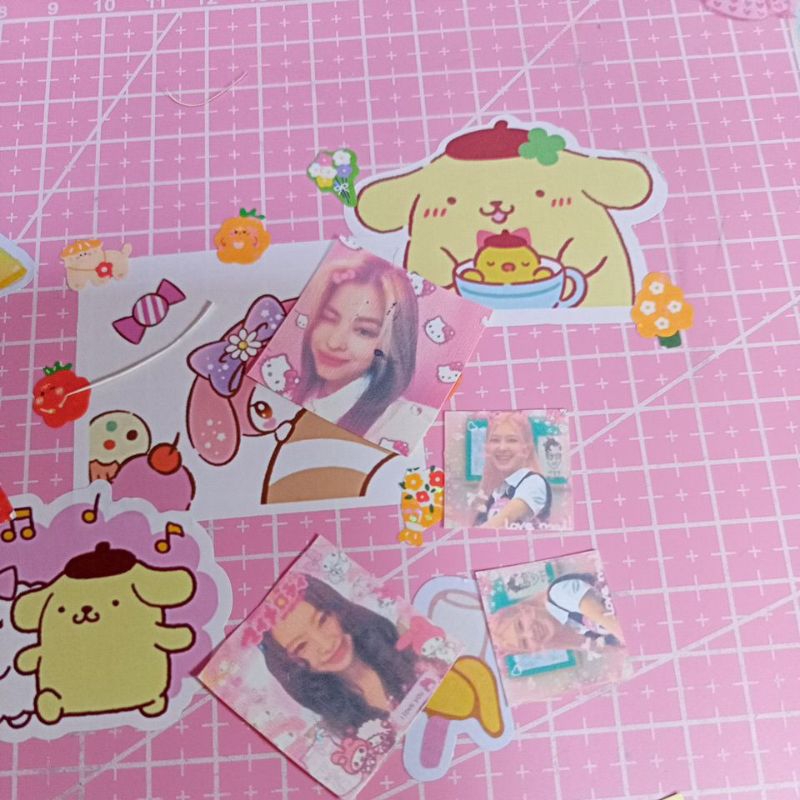 

STICKER BLACKPINK&NEWJEANS