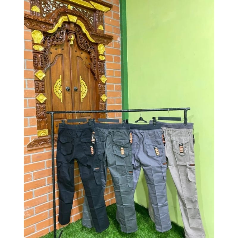 Celana Kempol Castle Clash Cowok/Pria Dewasa