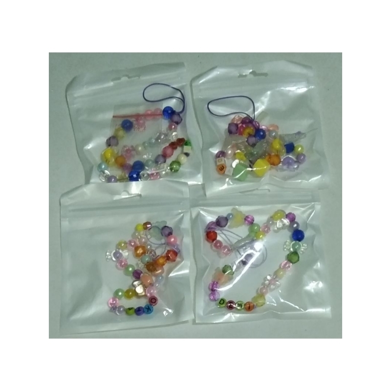 bismillah guys ue juallan strap hp gemoy bisa pilih nama kalian disitu guys 5 beads itu harga 65000 