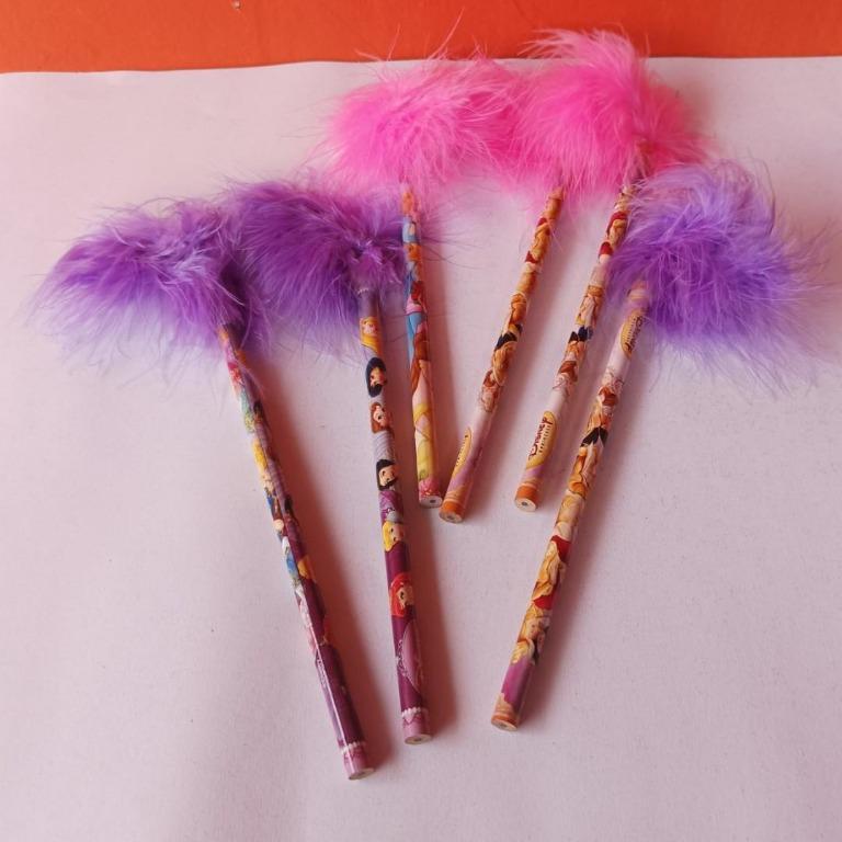 

Pensil Set 6 pcs Dengan Tutup Berbulu