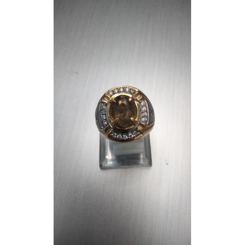 NATURAL GREENISH YELLOW ZIRCON