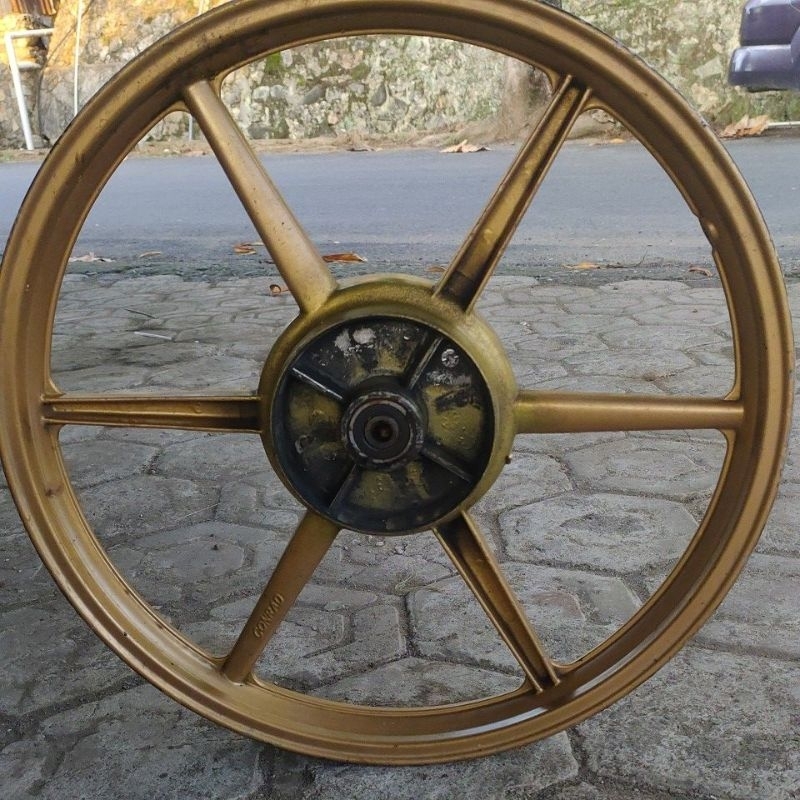 velg second conrad