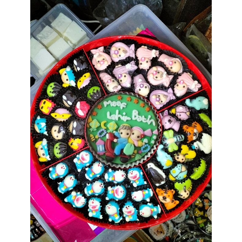 

Coklat lebaran tray