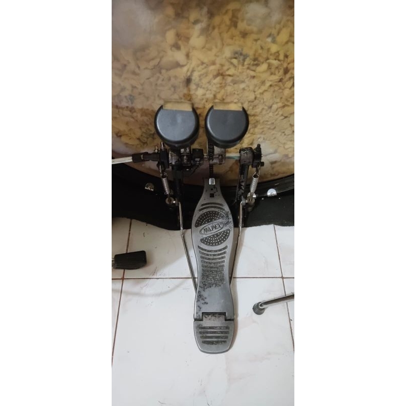 Double Pedal atau Twin Pedal Bass Drum Mapex