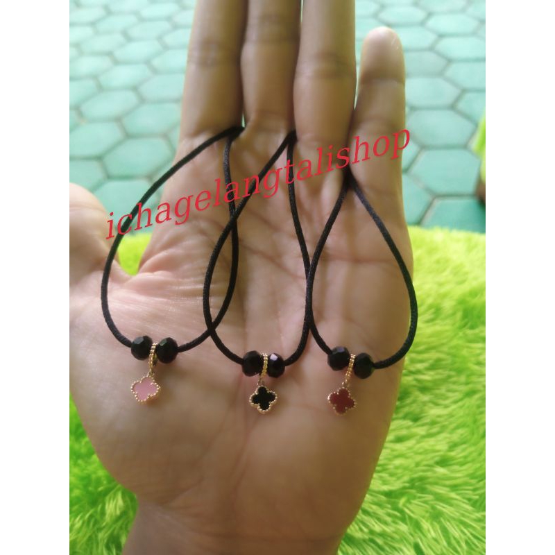 kalung tali simple liontin vancleef 0,3 grm Semar Nusantara