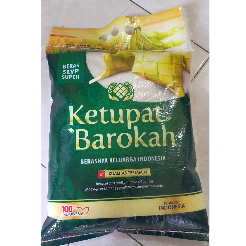 

Beras Lokal Slyp Super KETUPAT BAROKAH Kemasan 5kg