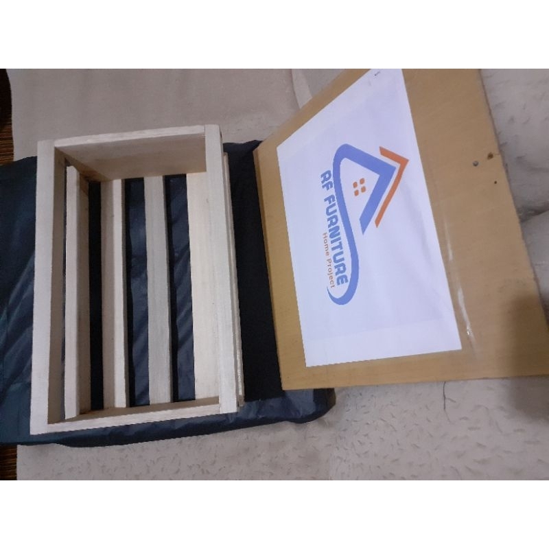 

Kotak Hantaran /Box Hantaran Minimalis/Kitak box Serbaguna/Kotak Hantaran ukuran 35x20x11