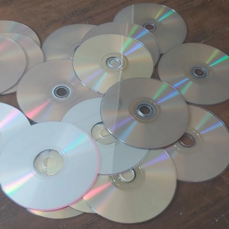 Kaset CD VCD DVD Bekas untuk Kerajinan Tangan dan Dekorasi Ruangan Kepingan Disk