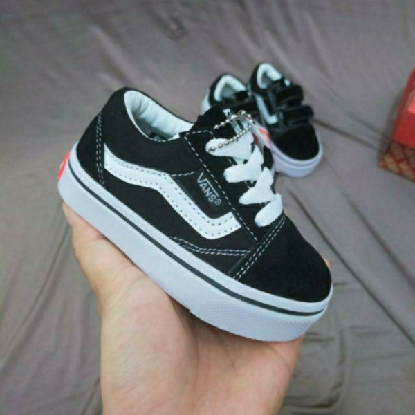 SEPATU SEKOLAH ANAK LAKI LAKI PEREMPUAN SEPATU ANAK VANS1 HITAM PUTIH SEPATU SEKOLAH ANAK PAUD TK SD