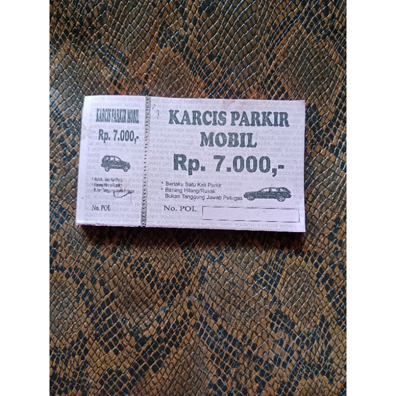 

Karcis parkir mobil 7k