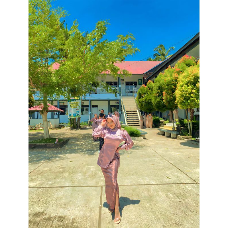 Kebaya setelan Nayla Rd