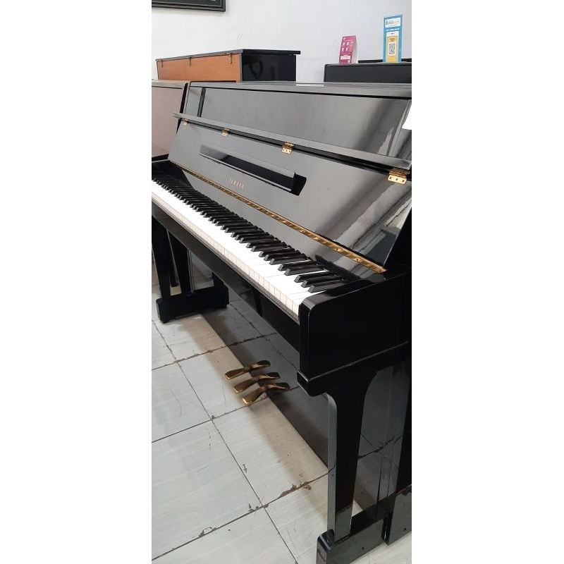 Piano Yamaha LU 101 CPE Upright