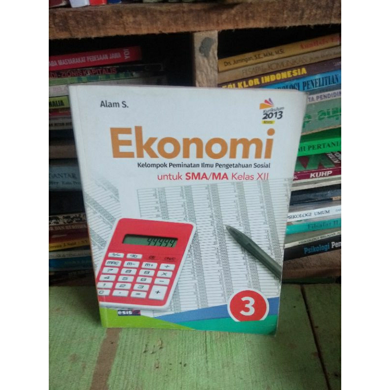 ekonomi kelas 12