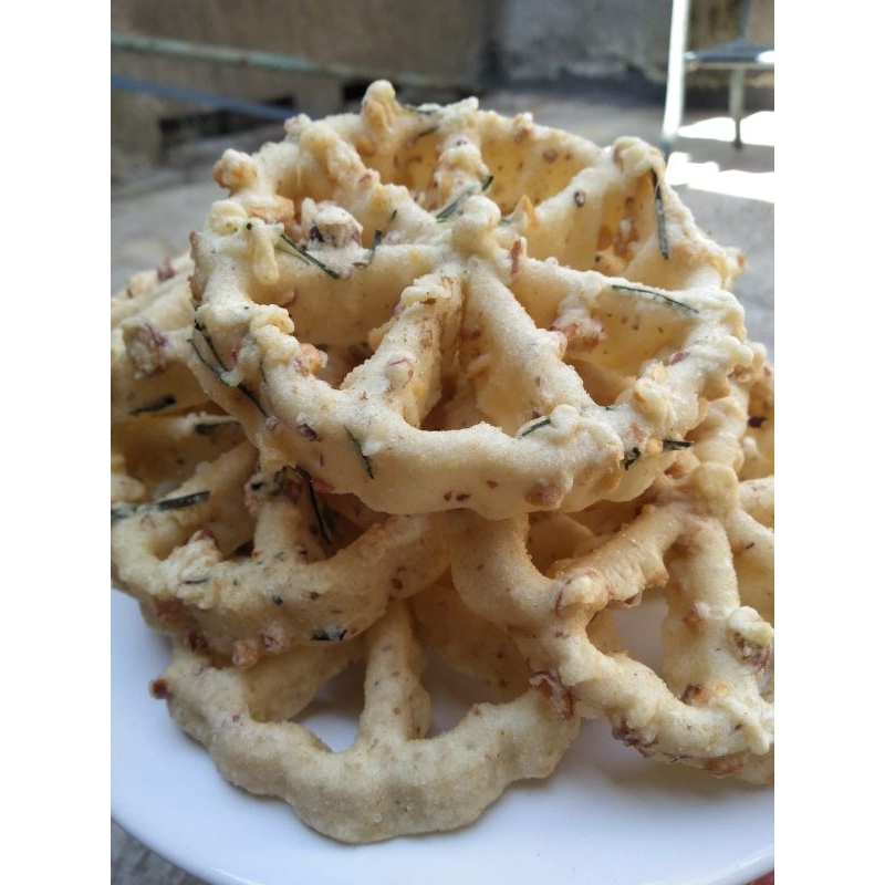 

Keripik Seroja Asin Kemasan 250gram, Gurih, Lezat, Renyah