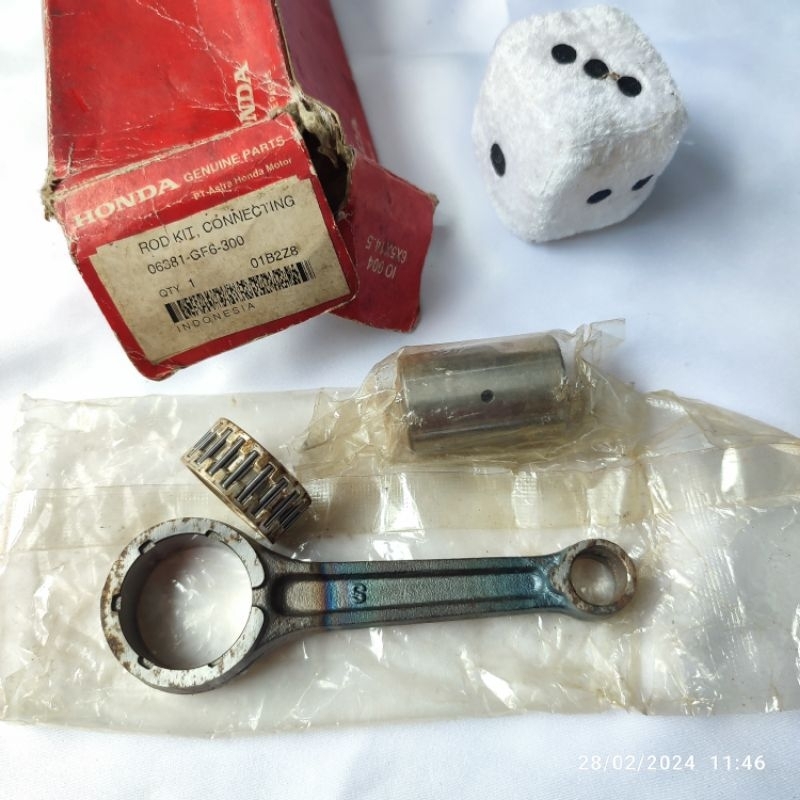 Stang seher piston honda win100 win 100 GF6 astrea grand supra 100 original AHM