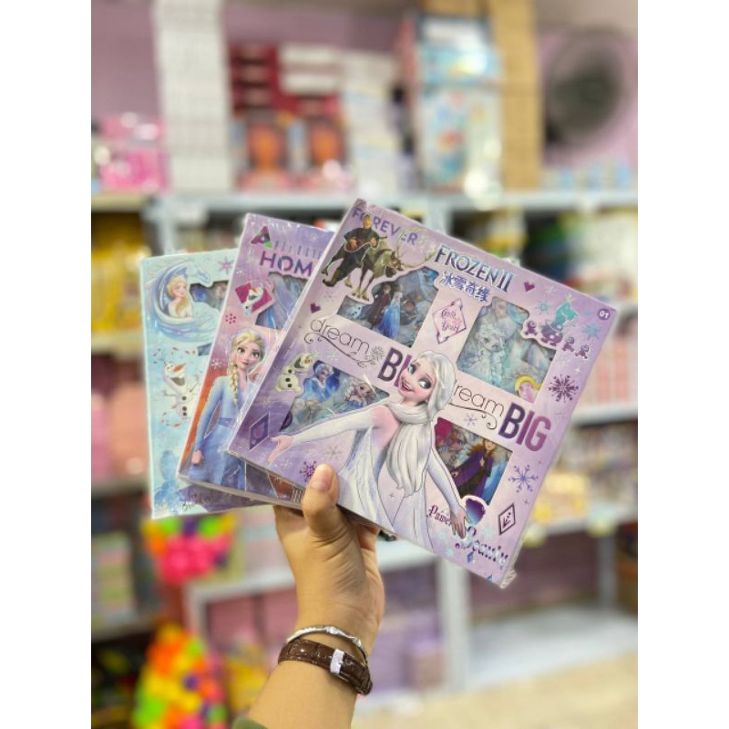 

STIKER KARAKTER FROZEN