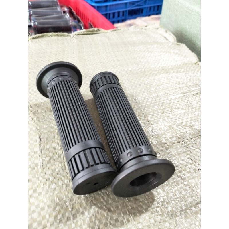 handgrip motor karet garis empuk grip motor karet empuk sarung gas motor karet empuk handgrip karet 