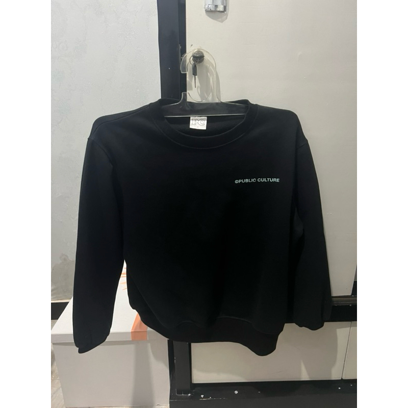 PRELOVED - PUBLIC CULTURE SWEATSHIRT
