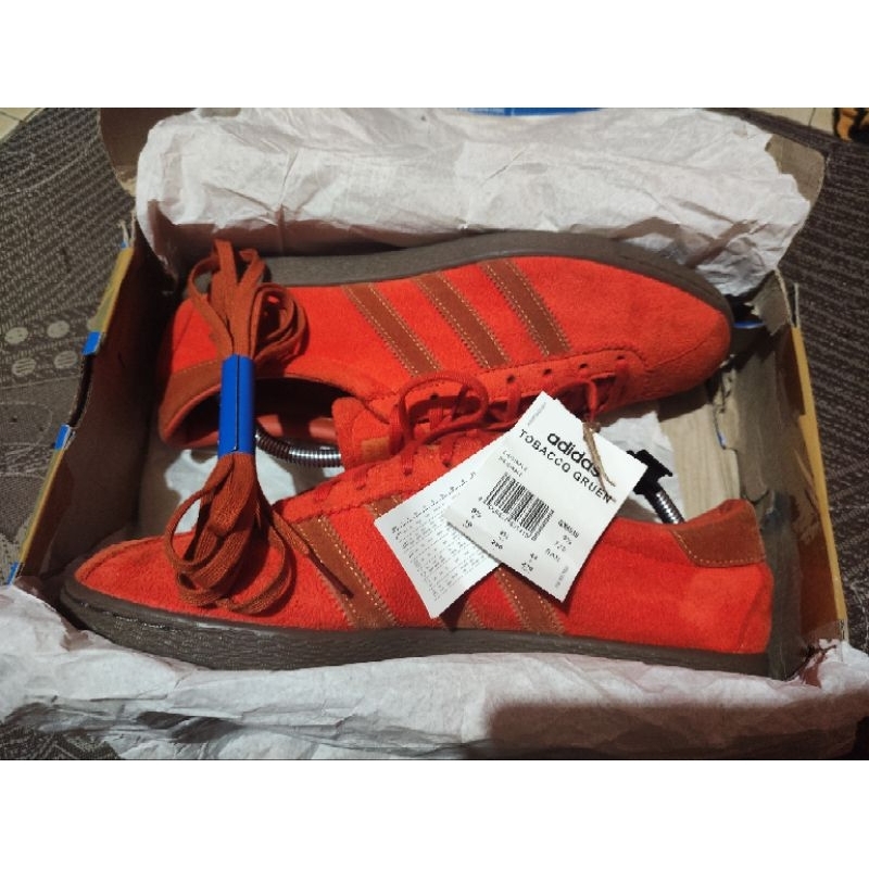 adidas tobacco gruen