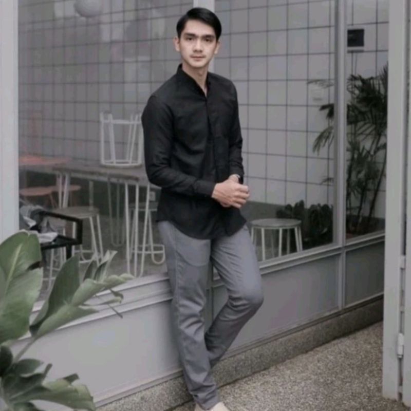Kemeja hitam pria Kemeja hitam lengan panjang pria Kemeja maroon lengan panjang pria Kemeja putih pr
