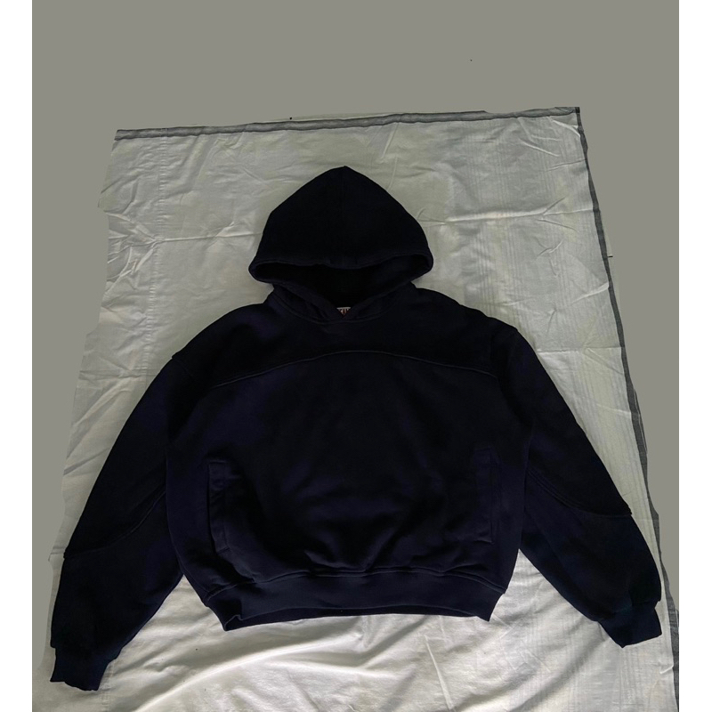 dust la stella navy hoodie