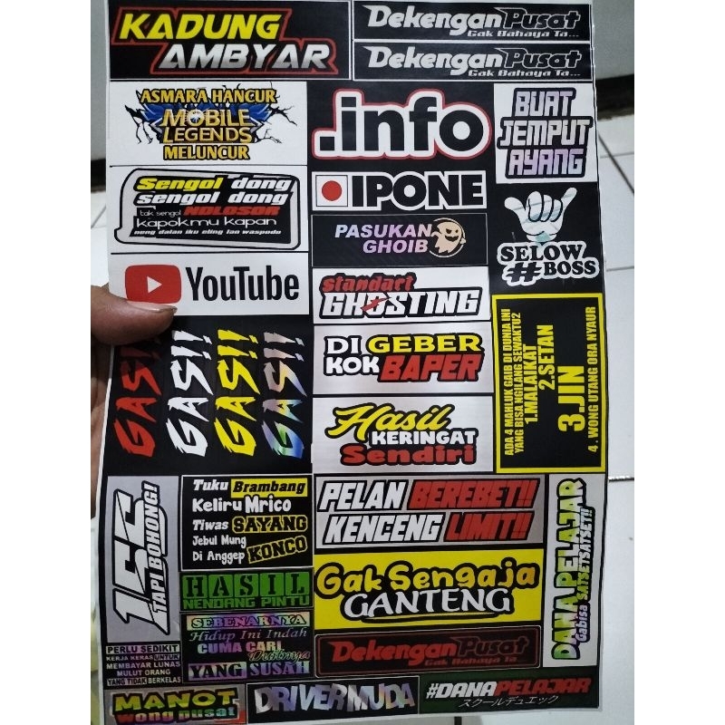 

Stiker Pack Kata Kata 1 Lembar Bahan Cromo