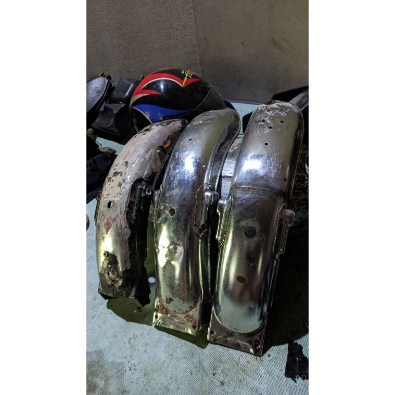 slebor ,spakbor belakang bahan gl 100 ori copotan