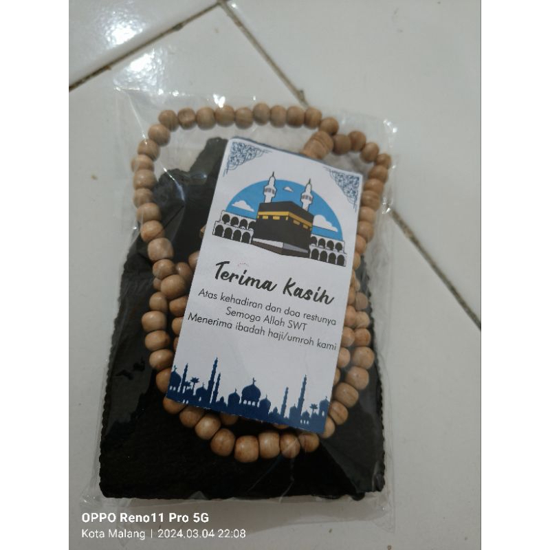 

oleh oleh haji dan Umroh