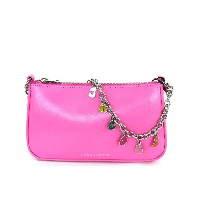 X Devon Lee Carlson 23