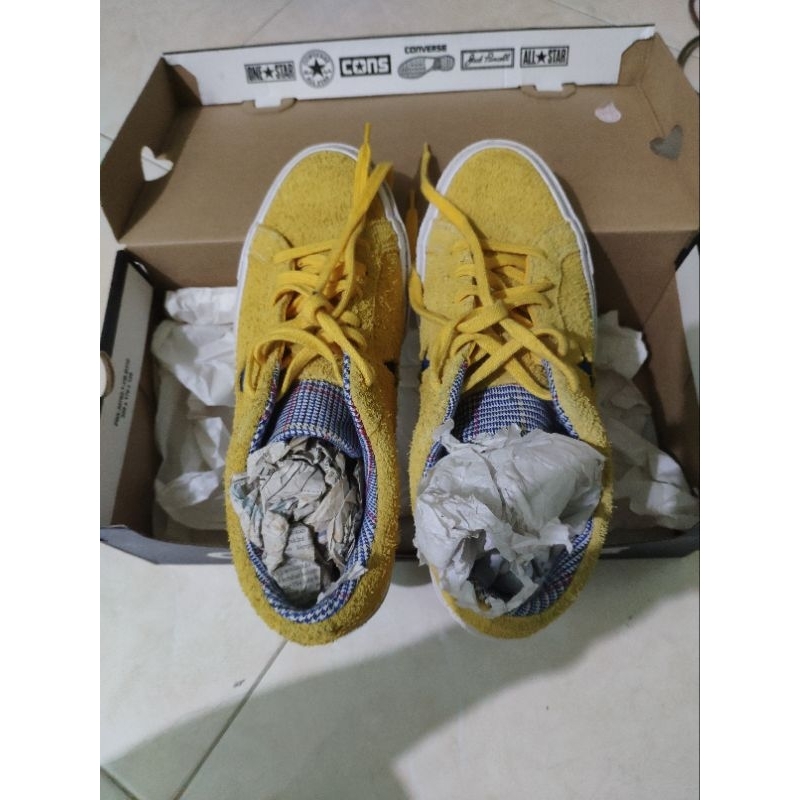 converse one star ox seasonal yellow