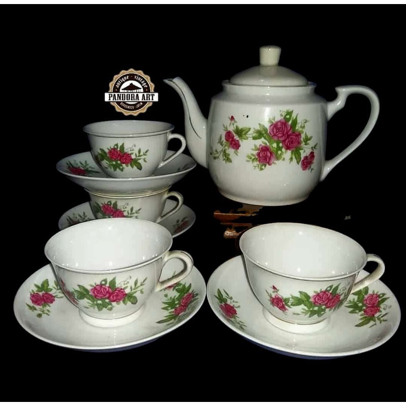 Teaset lawas cantik wild roses