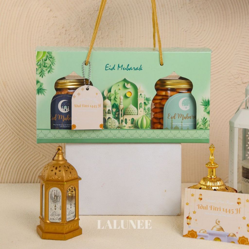 

BIG PROMO Hampers Lebaran Idul Fitri isi 3 Jar Kue Kering - Parcel Souvenir Hadiah Eid Mubarak