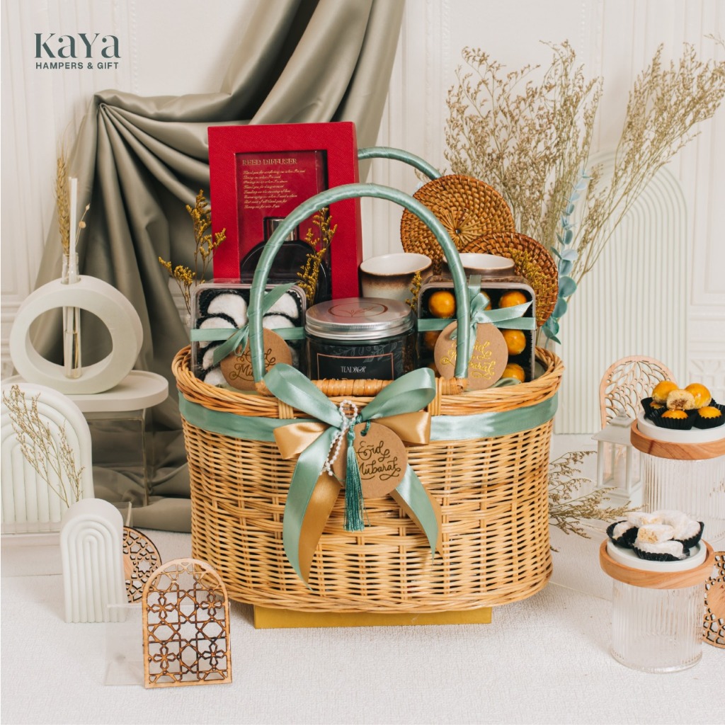 

Parcel Gift Hampers Eid Mubarak Premium Modesty 3 Kaya Hampers and Gift