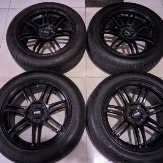 Velg Mobil Bekas Ring 17 Lubang 5 BOON R17X7,5 10X00-114,3 BAN 225 55 R17