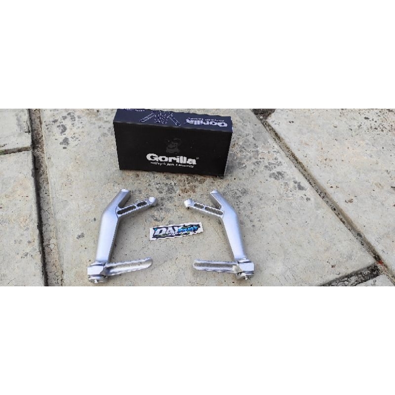 POSTEP BELAKANG YAMAHA R1M YZF IMPOR GORILLA DETAIL ORI ORIGINAL PNP CB GL MP TIGER BASTEP BELAKANG 