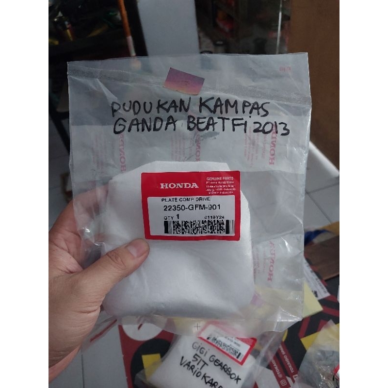 dudukan kampas ganda beat fi 2013 22350GFM901